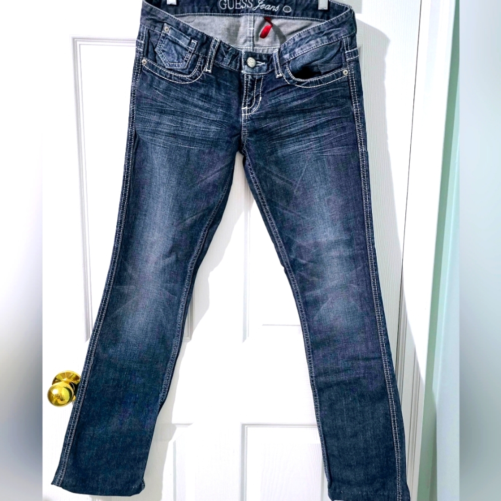 Guess Jeans  Women's Straight Leg Size 28